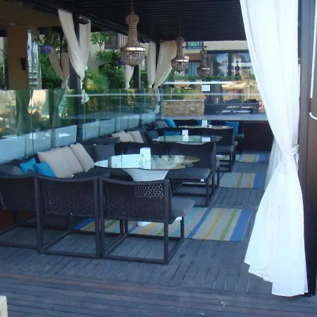 оазис вип клуб Apartment *